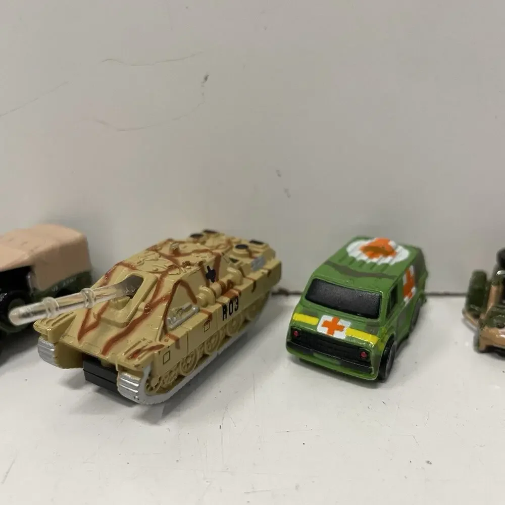 VTG Galoob Micro Machines Military Lot Of 6 Trucks Tank Vehicles *Motorcycles